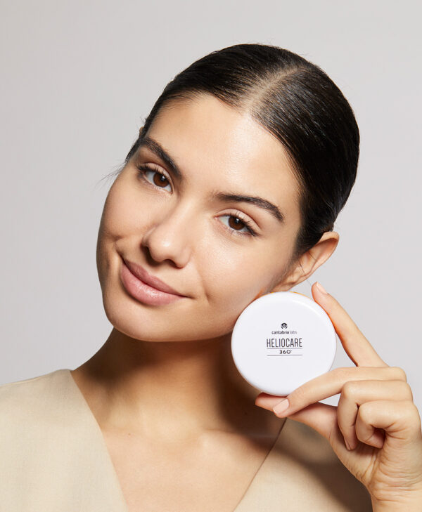 Oil-Free Compact Bronze SPF 50+ - Bild 2