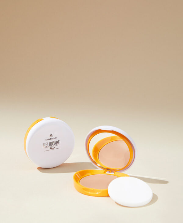 Oil-Free Compact Beige SPF 50+